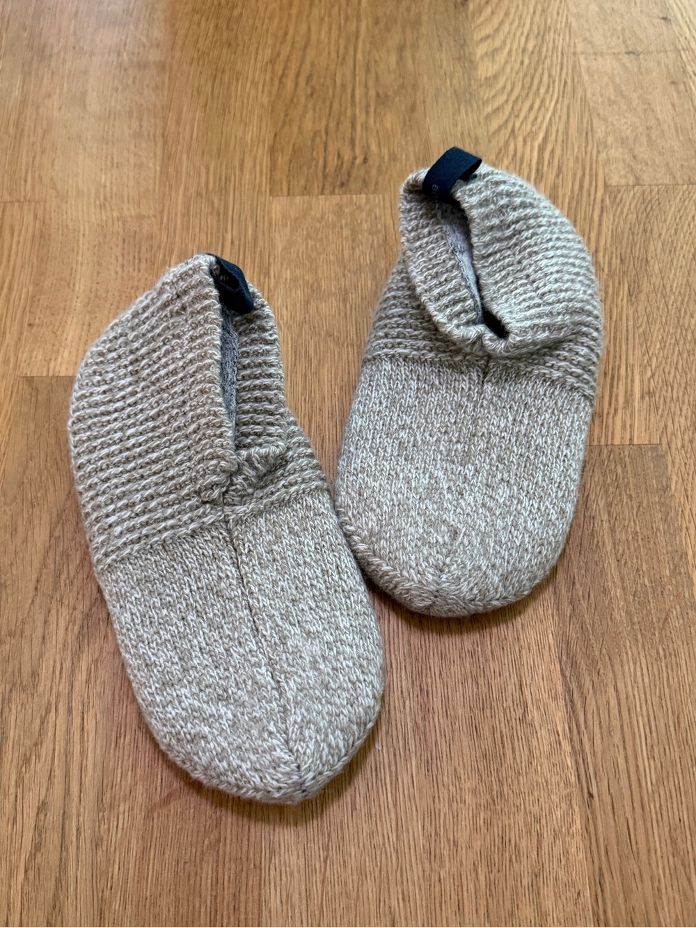 Bombas Youth 11-13 Wool Blend Gripper Slippers